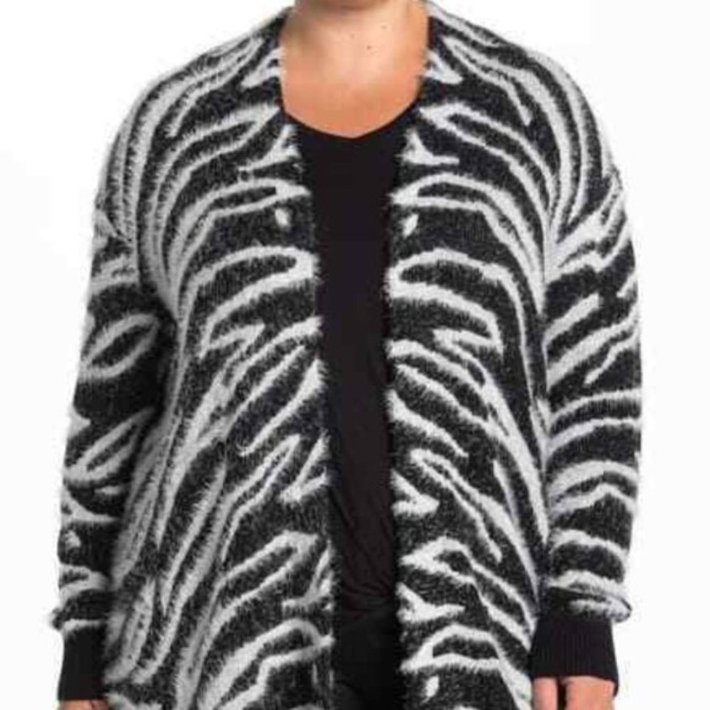 Susina NEW Open Front Zebra Print Cardigan Sweater